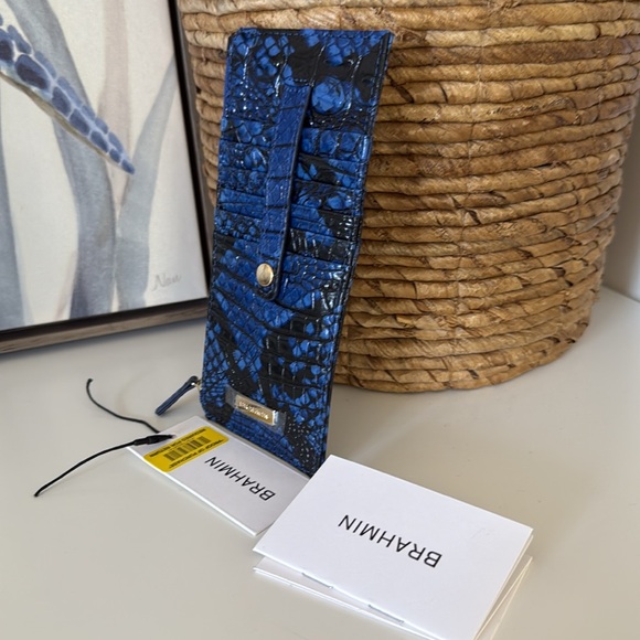 NWT 🌹Brahmin Embossed Leather Credit Card Wallet Blue Viper Ombre Melbourne $85 - Picture 7 of 7